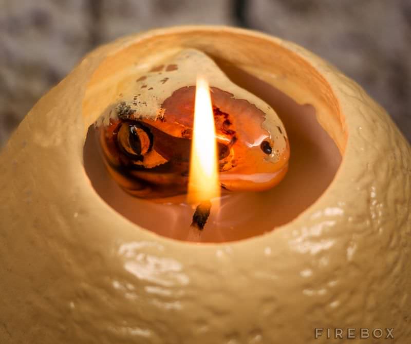 Hatching Dinasour Candle