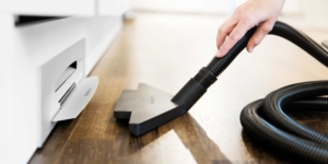 PoggenpohlPlinth Vacuum Cleaner