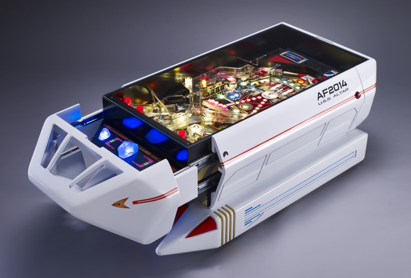 10 geeky furniture pieces for any Star Trek fanatic