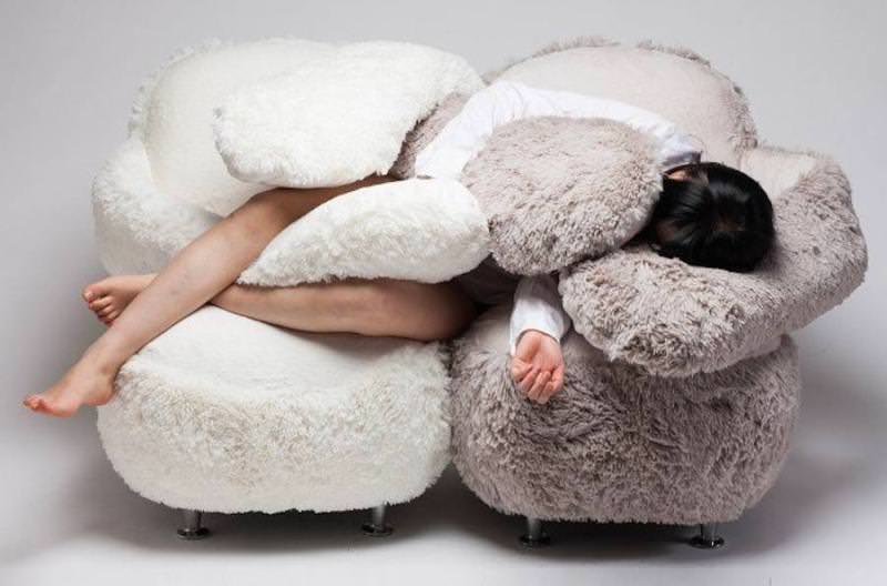 Free Hug Sofa