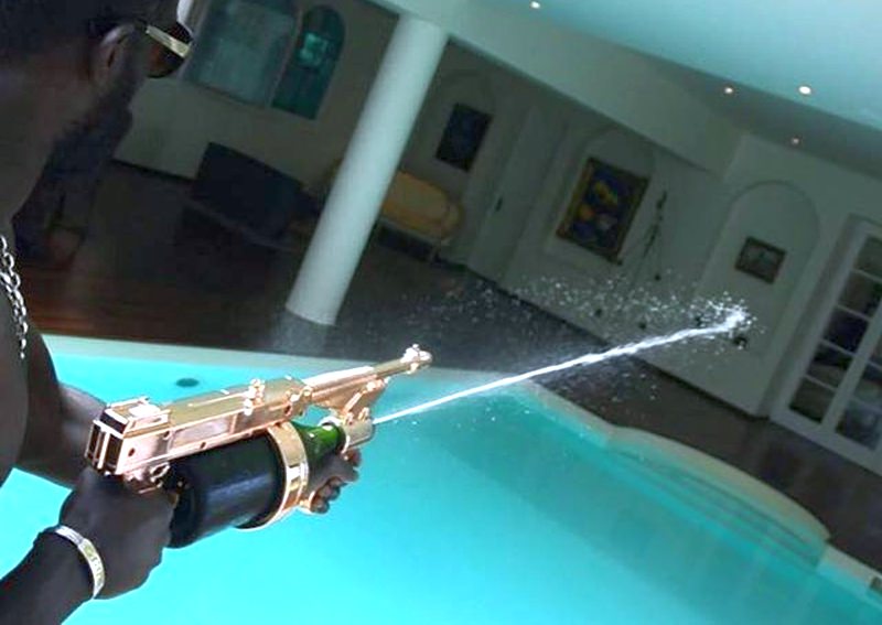 Champagne Gun