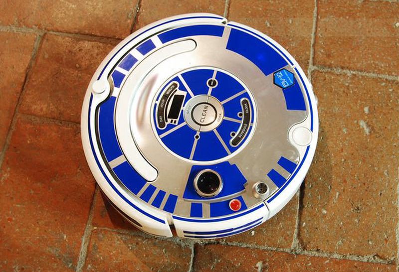 R2-D2 Custom Roomba