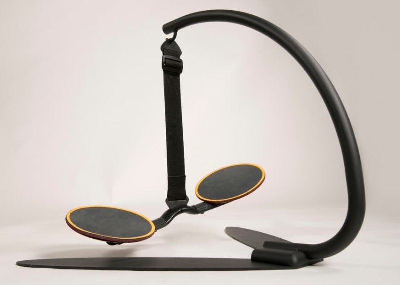 Hovr footrest helps you move without leaving your workstation