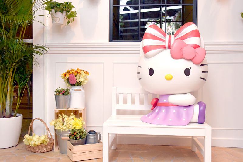 Hello Kitty Orchid Garden