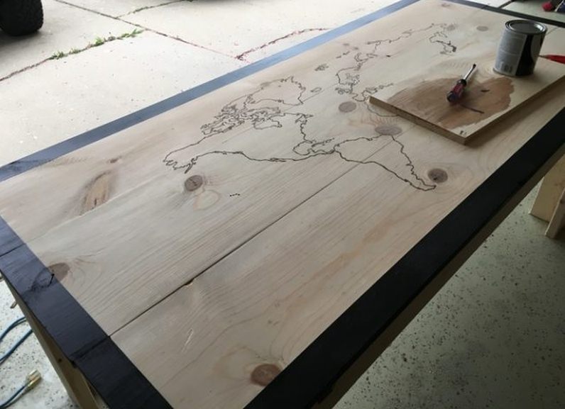 World map dining table