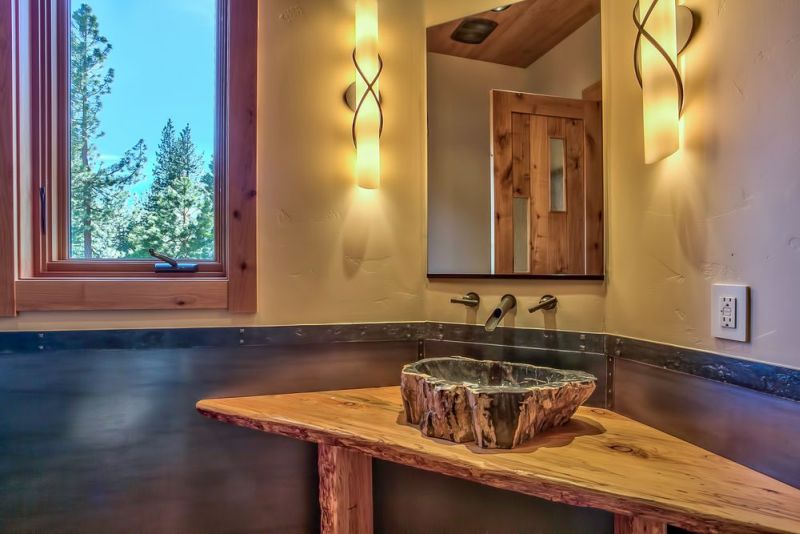 $3.5M Truckee Treehouse