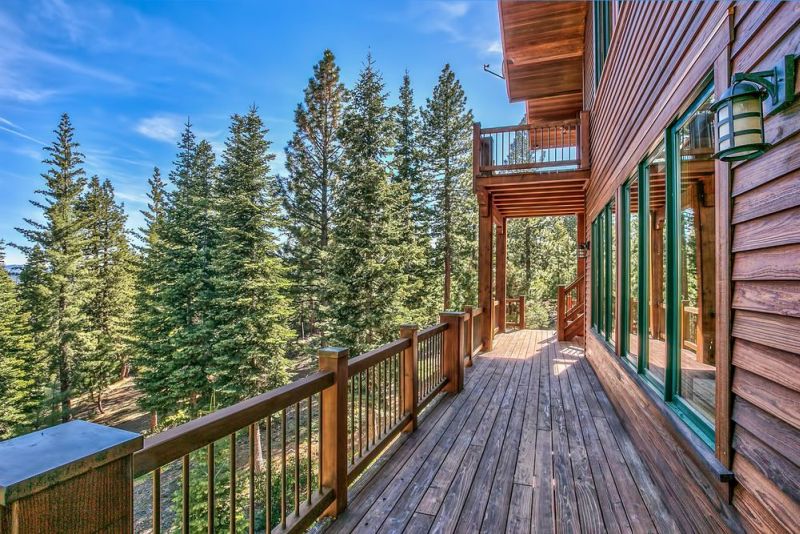 $3.5M Truckee Treehouse