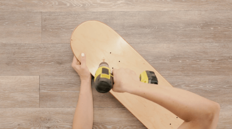 DIY Skateboard Shelf