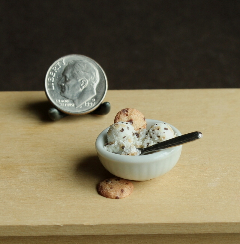 Kimberly Burke Miniature Food Art_21