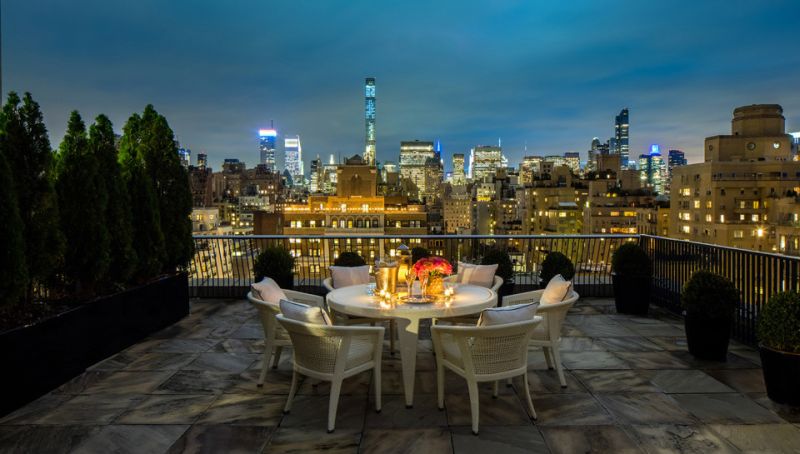 Stunning private rooftop terrace with amazing cityscape 