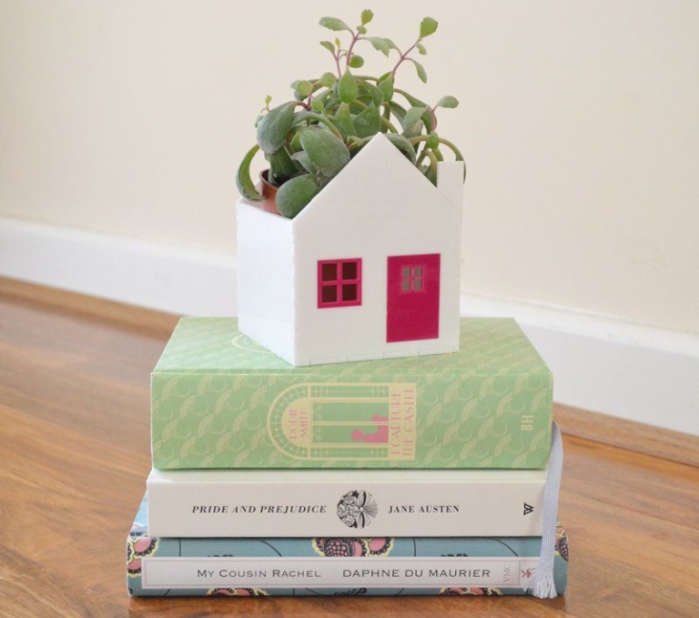 Little House Planter Brings Cuteness and Greenery to Your Home
