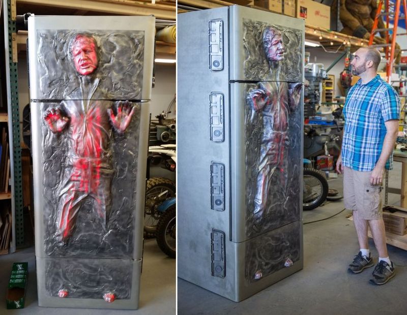 The fridge recreates a famous scene from Star Wars