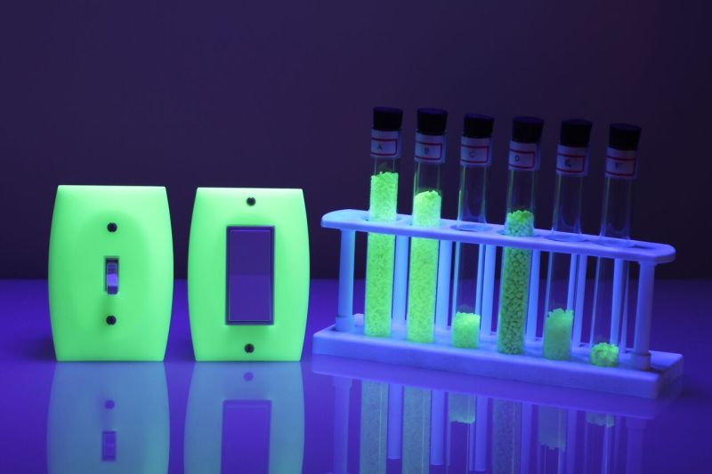 supercharged, long-persistence luminescent glow-in-the-dark plastic