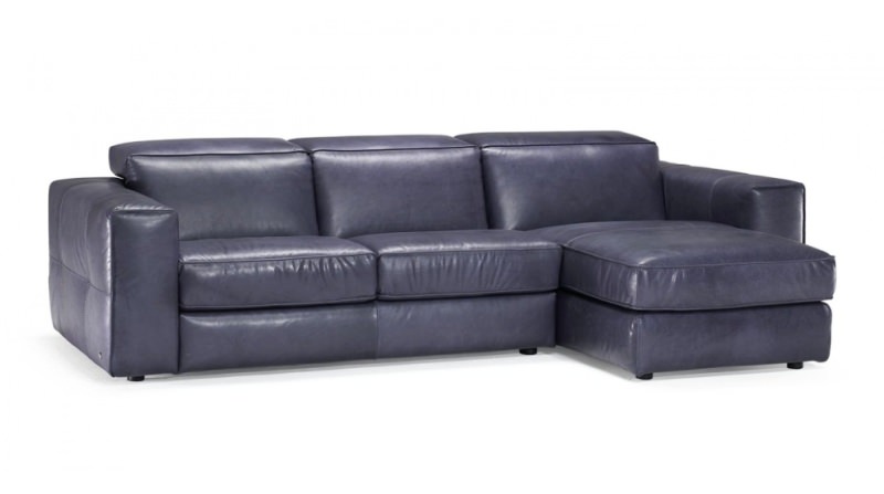 Relaxing comfort and quality audio in a reclining sofa 