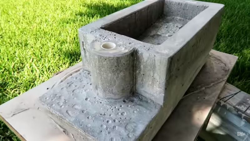 How to make a concrete toilet tank lid 