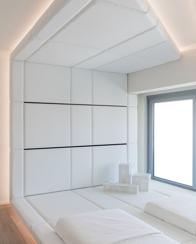 Alessandro Isola builds a luxury apartment at Edition, Miami Beach