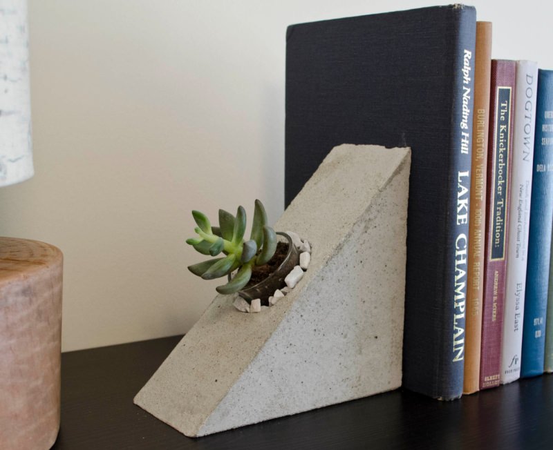 Bookend Concrete Planter