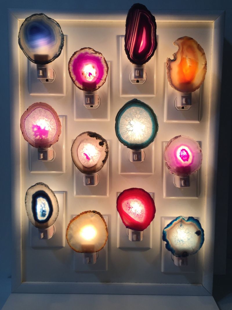 Night light fixtures 