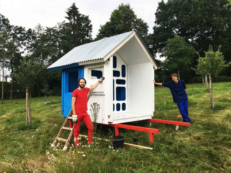 France tiny house by Joshua Woddsman has three separate living sections_11