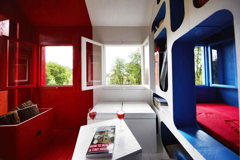 France tiny house by Joshua Woddsman has three separate living sections_5