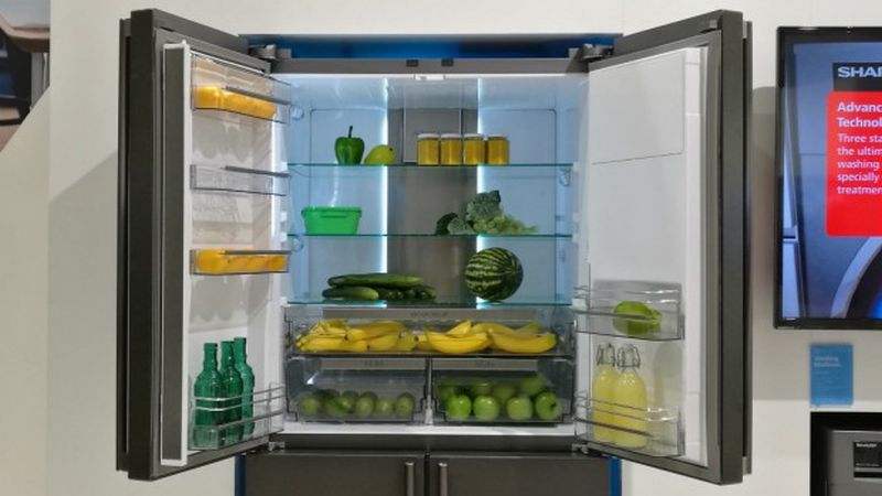 Sharp 4LifeHub refrigerator