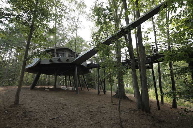 Space Crab treehouse