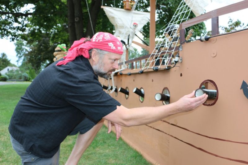 Halloween pirate ship display