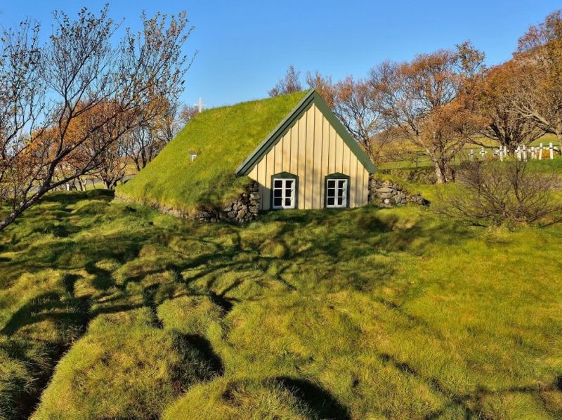 Hofskirkja church