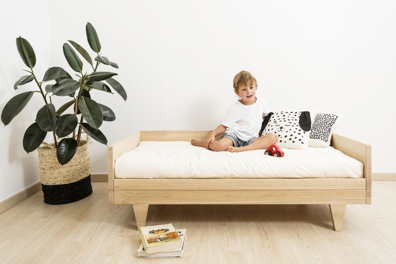 TeeHee designs multifunctional furniture for growing kids_203