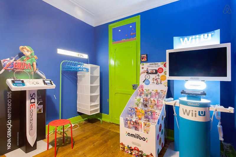 Super Mario-themed room on Airbnb