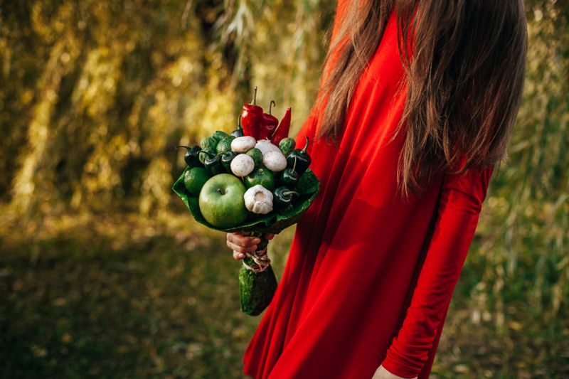 Fruit bouquets by Karolina Samale