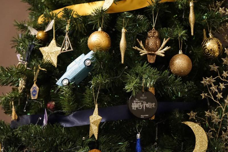  Harry Potter themed Christmas tree by Kathryn Burnett