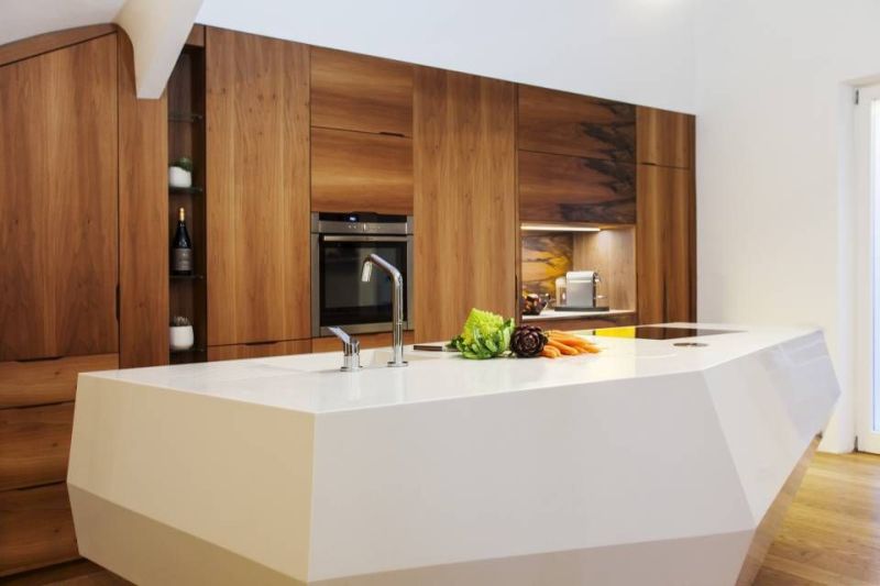 Le Baou is Hi-Macs kitchen island with fine edges_2