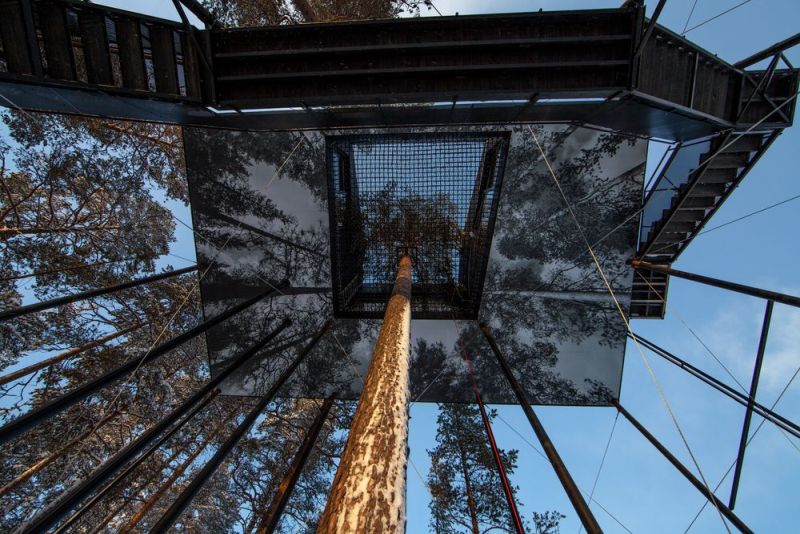 Snohetta builds charred-timber treehouse