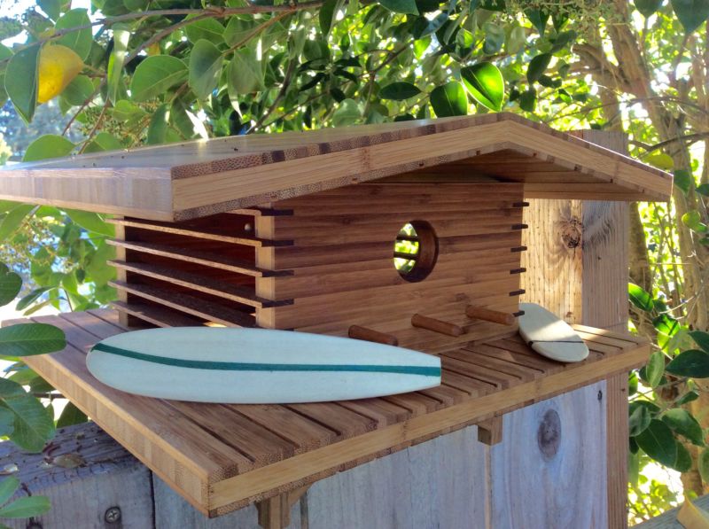 Sourgrassbuilt builds birdhouses inspired from historic architecture_6