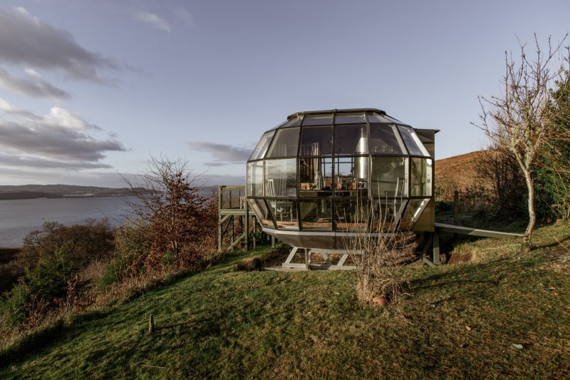 AirShip 2 Pod in Drimnin, United Kingdom Unique Airbnb rental