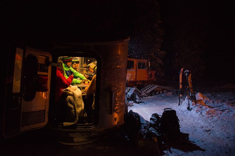 airstream-basecamp-paired-with-sno-cat