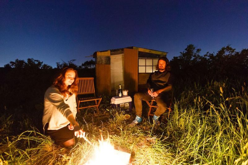 Perfect sleeping cabin during campfire 