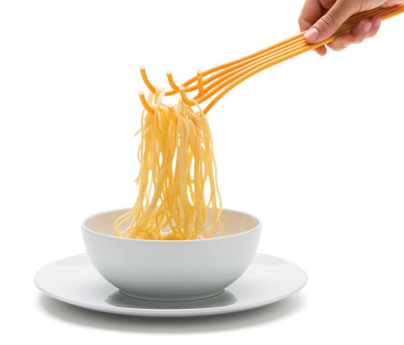 Easily serve the clinging noodles 