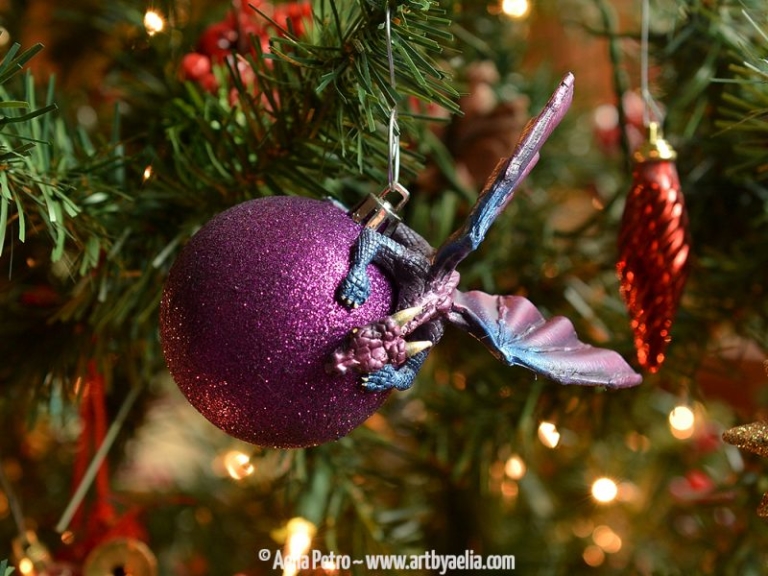 Unique Dragon Draper Ornaments for Decorating Your Christmas Tree
