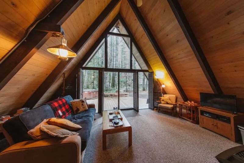 Sky Haus A-frame cabin in Skykomish, Washington