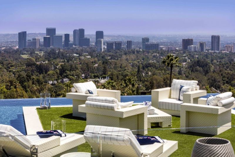 $250 milion bel air mansion