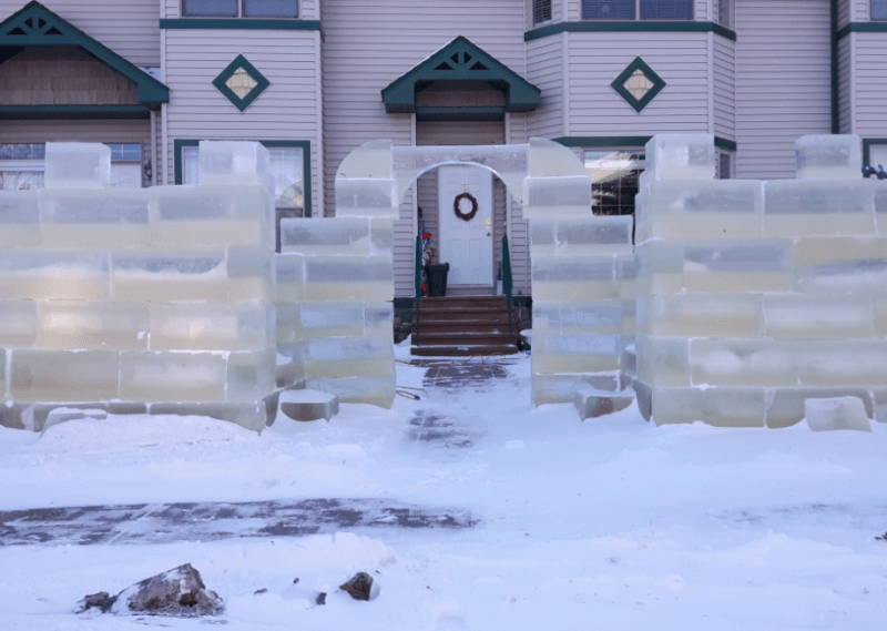 Red deer dad builds ultimate ice castle in front yard for his little kids 