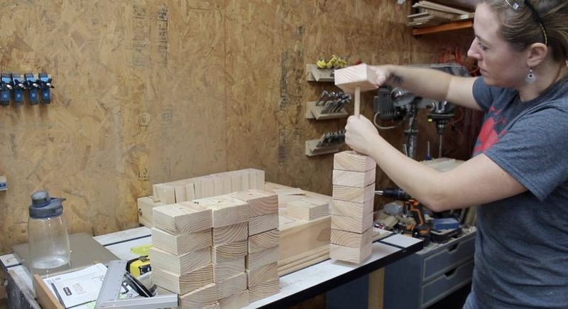 DIY end grain knife throwing target