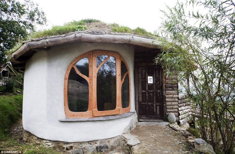 Couple builds the cheapest  house  ever built in the Western 