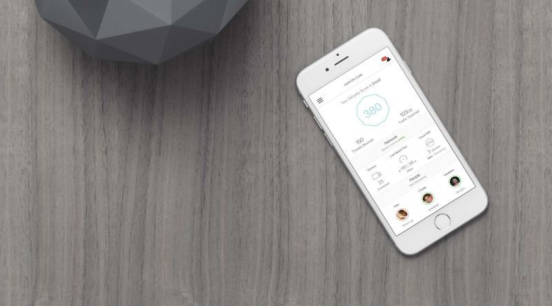 Norton Core an high security wi-fi router for connected homes 