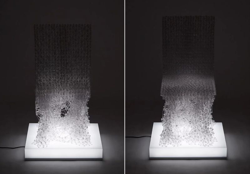 Connect chair by Jungsub Shim is drawn with 3D-printing pen 