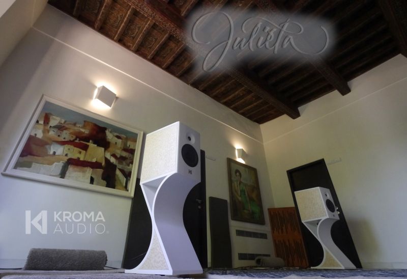 Gold-plated Julieta loudspeaker by Kroma Audio