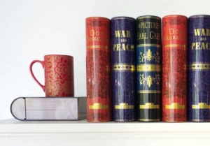 NovelTeas-book-shaped-tea-tins