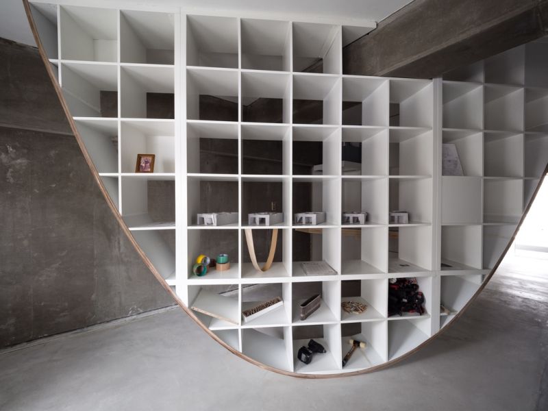 Parabolic shelves by Takayoshi Kitagawa